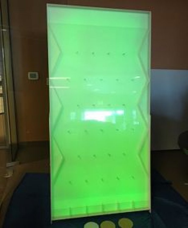 Glowing Plinko Game