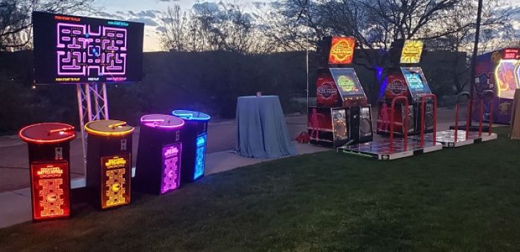 Pacman Battle Royale 4 Player Arcade Deluxe